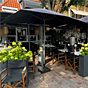 Ruim terras van Den Ouden Heere in het centrum van Lisse.
